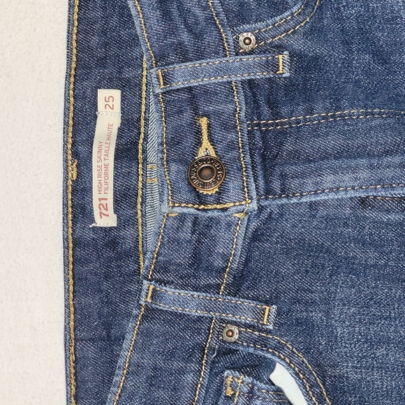 Levi's size 25 blue jeans - Picture 2 of 5